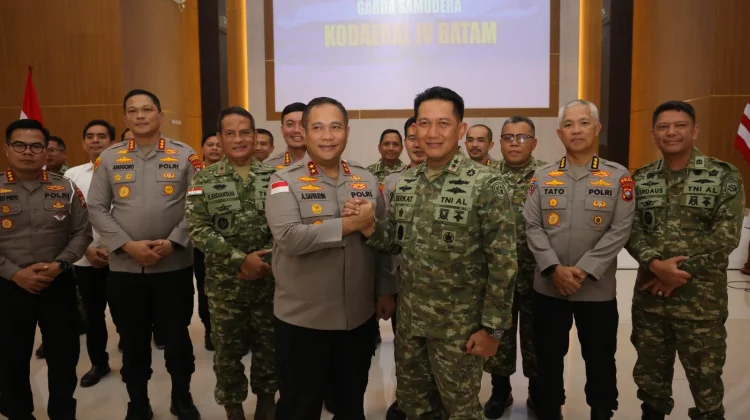 Polda Kepri dan TNI AL Perkuat Sinergi Hadapi Kejahatan Lintas Perairan
