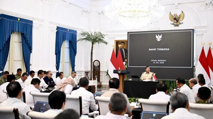 Menhan Hadiri Ratas Bahas Koperasi Desa Merah Putih Nasional 2026