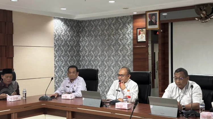 Sosialisasi "Pentingnya Literasi dalam Mendorong Kesejahteraan Masyarakat"