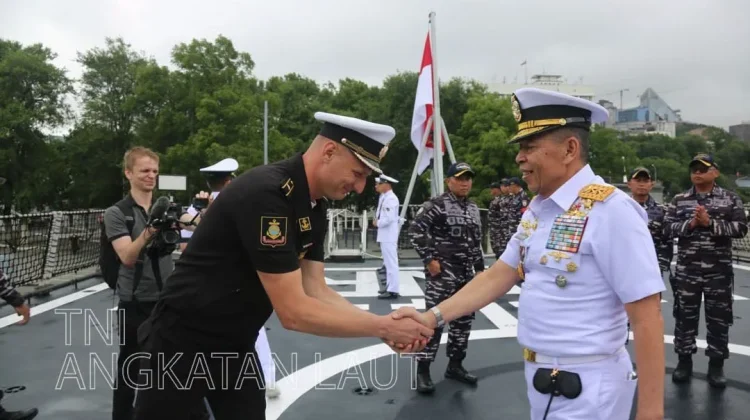 KRI GNR-332 Tiba di Rusia, Perkuat Diplomasi Maritim Indonesia Dunia