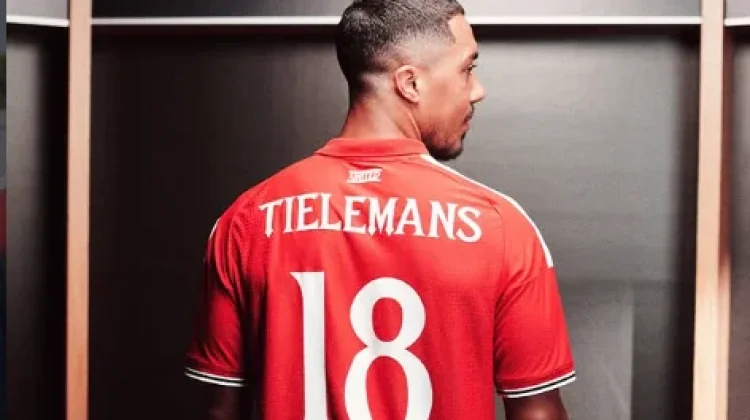 Youri Tielemans Resmi Gabung Manchester United, Perkuat Gelandang Setan Merah