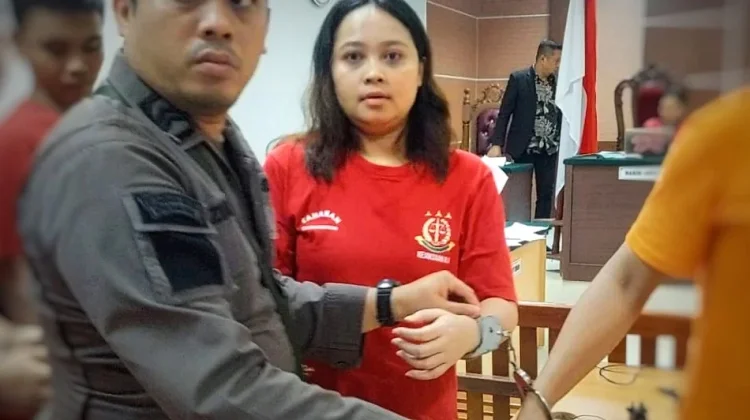 Hakim PN Batam Tegaskan Wartawan Berhak Melakukan Peliputan Persidangan