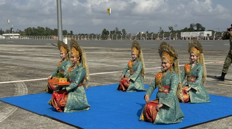 Sepuluh Ribu Lebih Masyarakat Hadiri Open Base Lanud Hang Nadim Batam