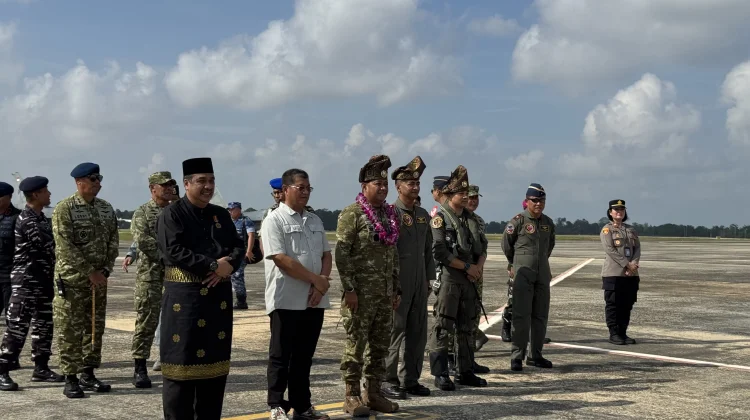 Sepuluh Ribu Lebih Masyarakat Hadiri Open Base Lanud Hang Nadim Batam