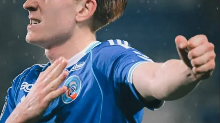 Chelsea Resmi Rekrut Valentin Barco dari Strasbourg hingga 2033