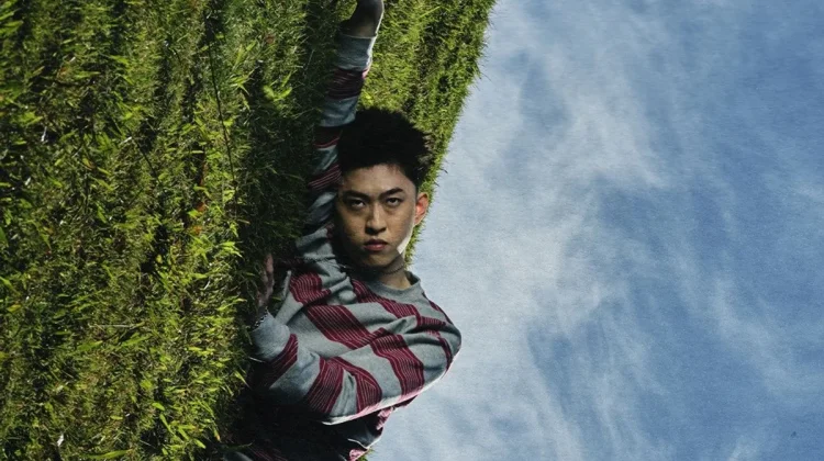 Rich Brian Jadi Pengisi Suara "Om Telolet Om!" di Lagu Baru no na