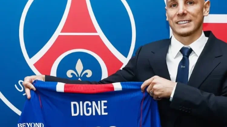 PSG Resmi Pulangkan Lucas Digne dari Aston Villa
