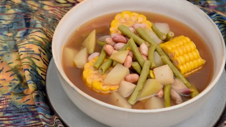 Resep Sayur Asem Betawi dengan Ciri Khas Kuah Merah Keruh