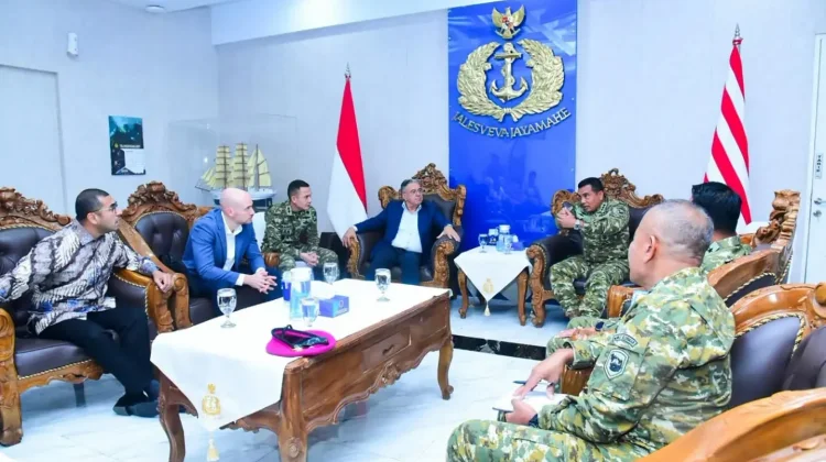 Pangkormar Terima Courtesy Call SIG Sauer, Bahas Modernisasi Senjata