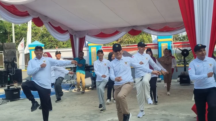 Kemendukbangga / BKKBN Kepri Gelar Senam Jantung Sehat Semarakkan HUT RI ke 81