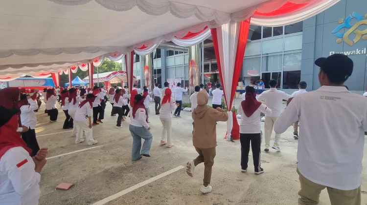 Kemendukbangga / BKKBN Kepri Gelar Senam Jantung Sehat Semarakkan HUT RI ke 81