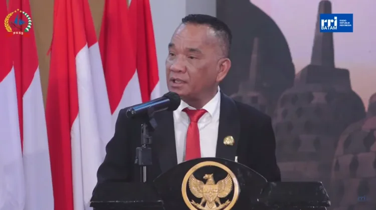 Teknologi dan Arus Informasi Tantang Karakter Generasi Muda