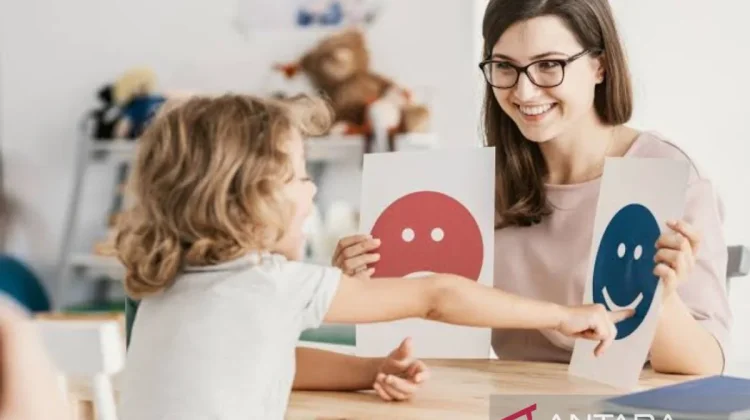 [Hoaks] Vaksinasi Menyebabkan Autisme