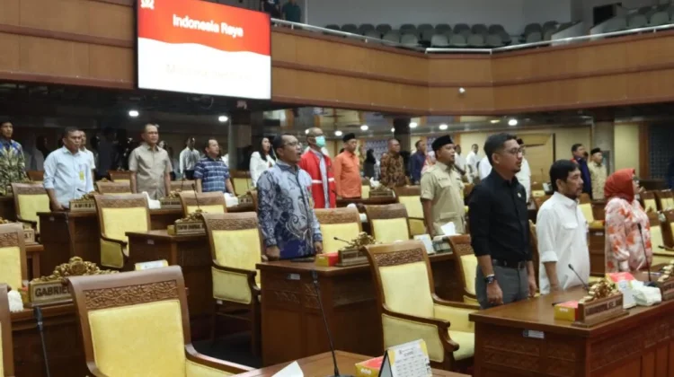 Paripurna DPRD Batam Setujui KUA/PPAS APBD 2027 dan Perubahan KUA/PPAS APBD 2026