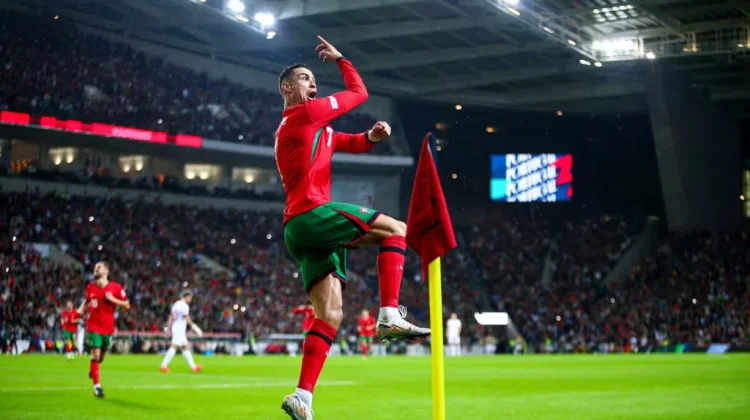 Cristiano Ronaldo Isyaratkan Pensiun, Tahun Depan Bisa Jadi Terakhir