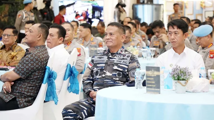 Kodaeral IV Perkuat Sinergi TNI-Polri dalam Kompolnas Awards Kepri