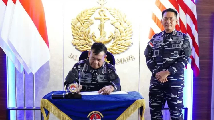 Dankodaeral IV Terima Danpushidrosal Bahas Pemetaan Wilayah Laut