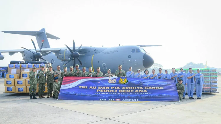 TNI AU Salurkan 46,0 Ton Bantuan Kemanusiaan untuk Korban Bencana NTT