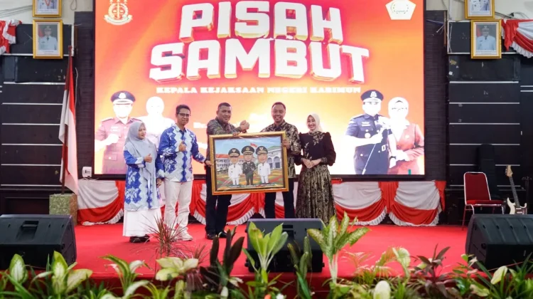 Pisah Sambut Kajari Karimun Digelar Hangat di Gedung Nasional
