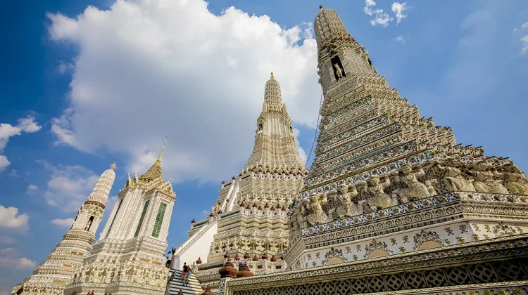 Thailand Usulkan Tarif Rp432 Ribu bagi Turis Asing Mulai 2027