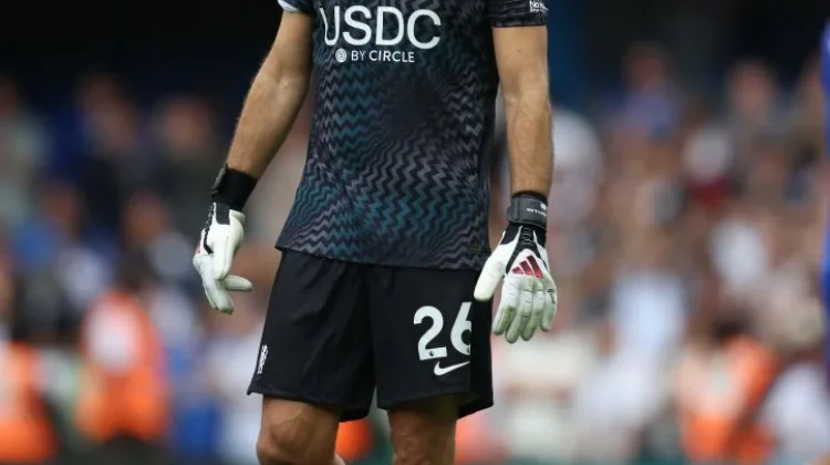 Emiliano Martínez Debut, Chelsea Menang Dramatis 4-3 atas Brighton