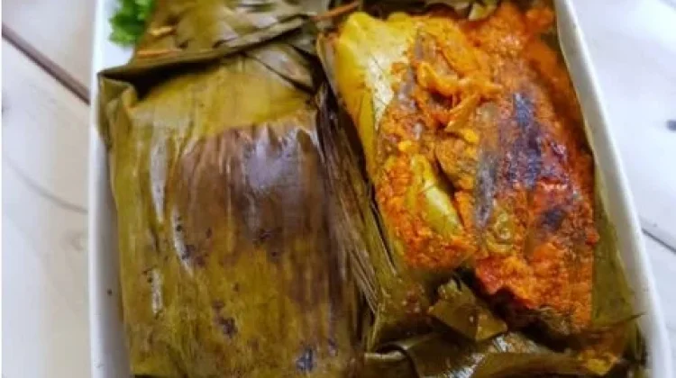 Tips Menghilangkan Bau Amis pada Pepes Ikan, Jangan Asal Dicuci