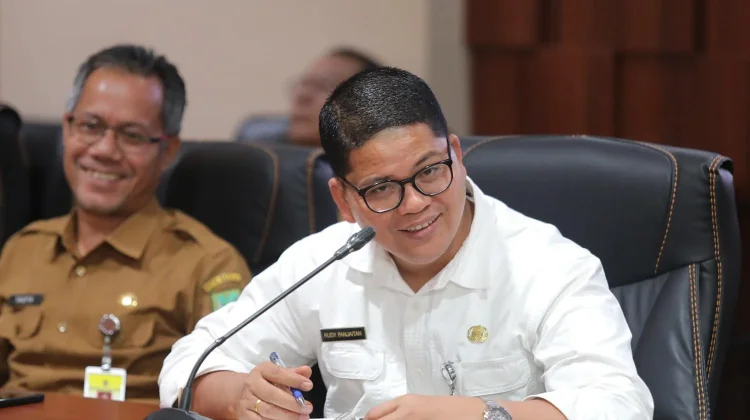 Balik Nama Kendaraan di Kepri Dapat Bebas BBNKB II 100 Persen