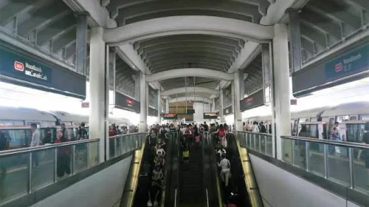 MRT Singapura, Jaringan Kereta Sebagai Tulang Punggung Transportasi Negara Kota