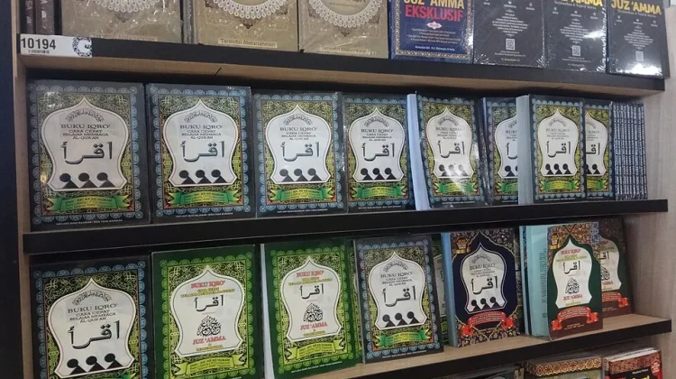 Iqro, Buku Belajar Membaca Al-Qur’an yang Mengubah Cara Anak-Anak Belajar Mengaji