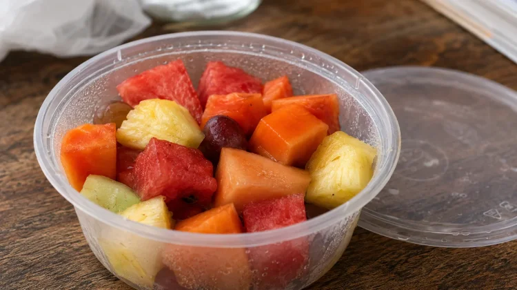 Buah Sudah Dipotong, Mengapa Lebih Cepat Rusak?
