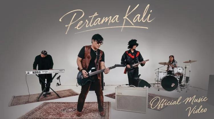 Andre Taulany Kembali dengan "Pertama Kali"