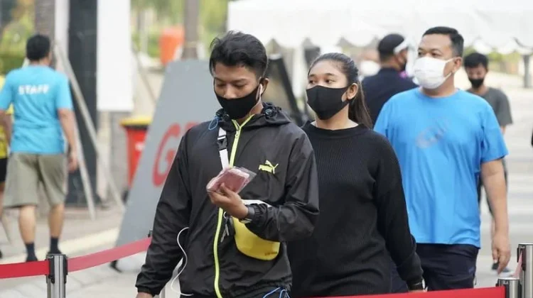 Waspada Abu Vulkanik, Menkes Meminta Masyarakat Batasi Aktivitas di Luar