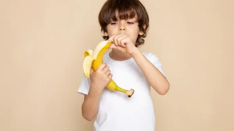 Pisang Bantu Penuhi Energi Anak