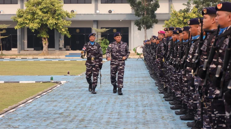 Kodaeral IV Gelar Apel Siaga dan Tasyakuran Hari Jadi ke-81 TNI AL