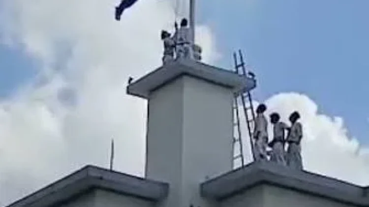 Sejarah Hari Perobekan bendera di Hotel Yamato