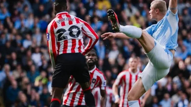 Manchester City Menang 5-3 atas Sunderland, Pertahanan Jadi Sorotan