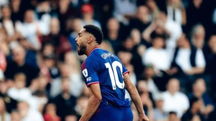 Manchester United Imbang 1-1 di Fulham, Carrick Masih Punya Banyak Pekerjaan Rumah