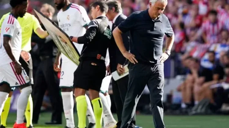 Mourinho Kritik Wasit Usai Real Madrid Kalah dari Atletico Madrid