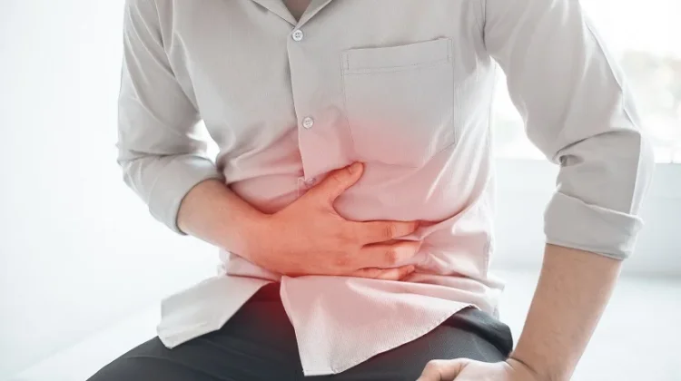 Cara Mencegah Perut Kembung setelah Makan