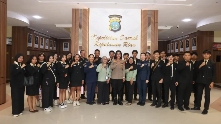 Mahasiswa Pariwisata Batam Belajar Komunikasi Publik dari Humas Polda Kepri