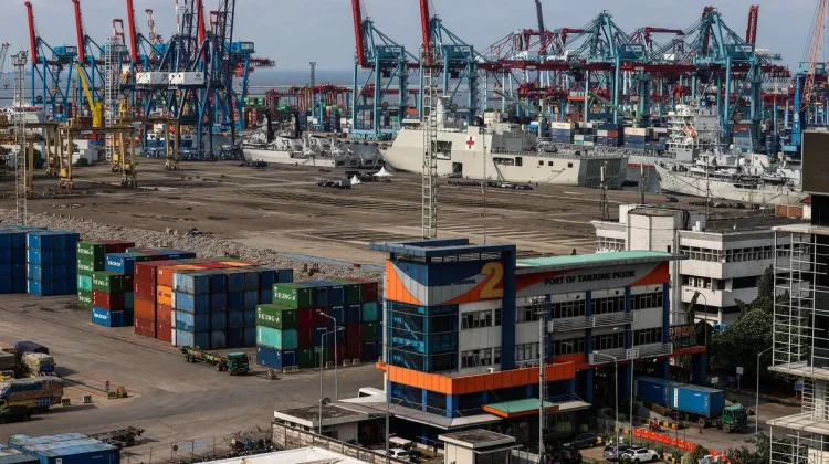 Kapasitas Pelabuhan Naik, Ekosistem Logistik Darat Diperkuat