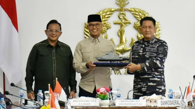 Komisi I DPR RI Bahas Penguatan Keamanan Maritim Bersama Kodaeral IV