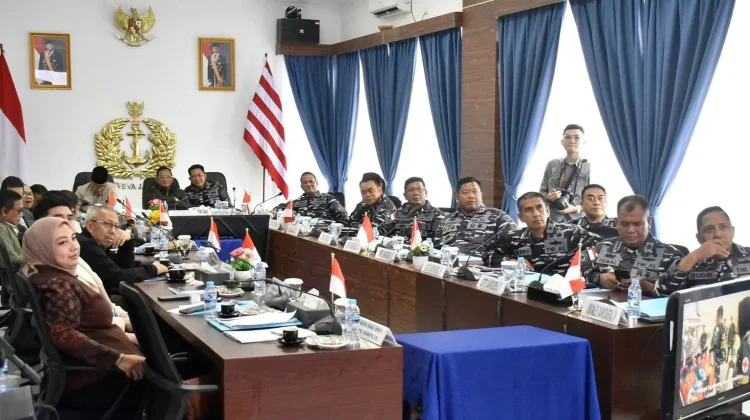 Komisi I DPR RI Bahas Penguatan Keamanan Maritim Bersama Kodaeral IV