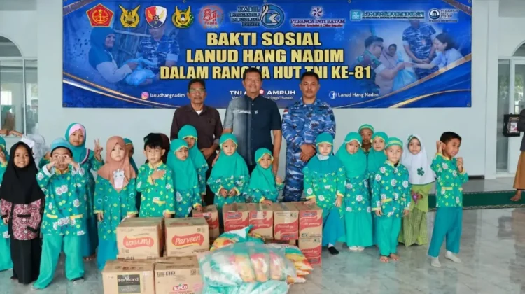 HUT ke-81 TNI, Lanud Hang Nadim Salurkan Bantuan untuk Yayasan Al Fateh dan ODGJ