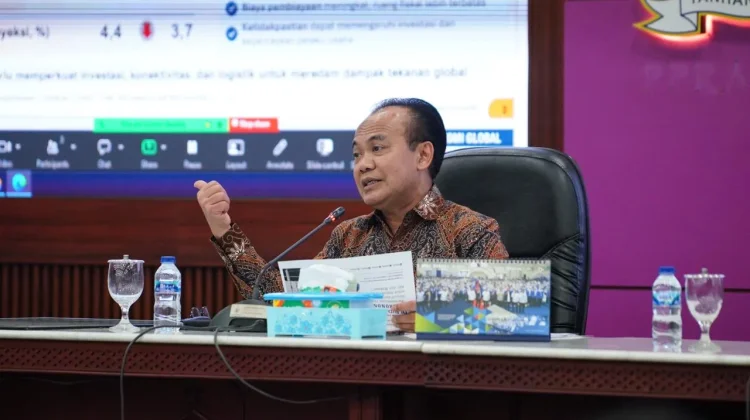 Ekonomi Indonesia Diproyeksi Tetap Tumbuh di Tengah Risiko Global