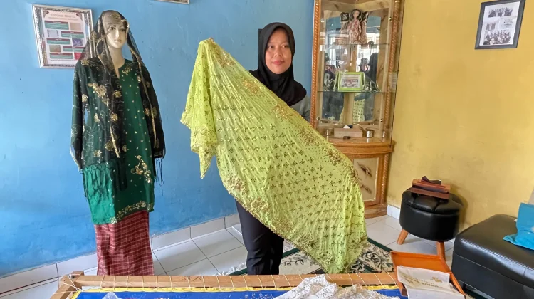Tudung Manto Menekat Ekonomi Pesisir Lingga Ke Level Internasional