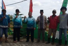 KUA Kecamatan Buru Gelar Bersih-Bersih Masjid Sambut Ramadhan