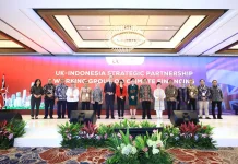 OJK dan Inggris Bentuk Kelompok Kerja Pembiayaan Iklim