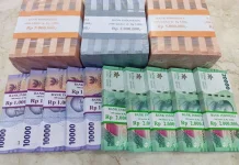 Tradisi Uang Baru saat Lebaran