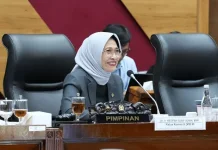 Hetifah Apresiasi Sinergi Bangun Ekosistem Olahraga di Satuan Pendidikan